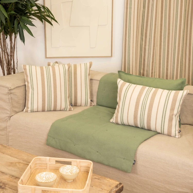 Coussin décoratif matelassé à rayures en toile canevas