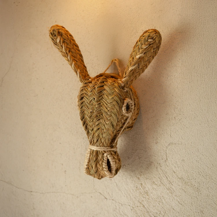 Déco murale tête d'âne en paille XL