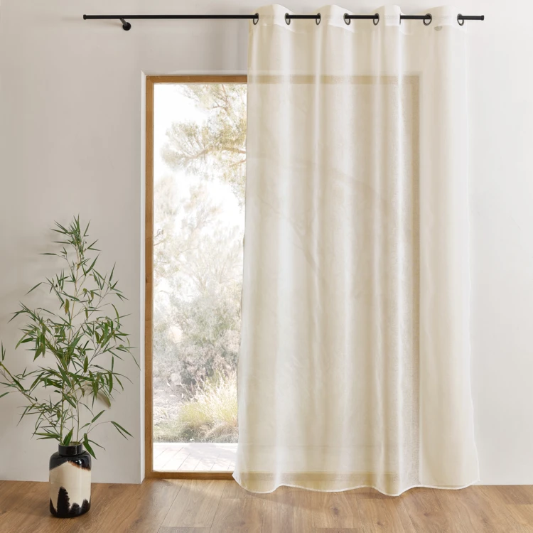 Zwykła przezroczysta z dużymi oczkami