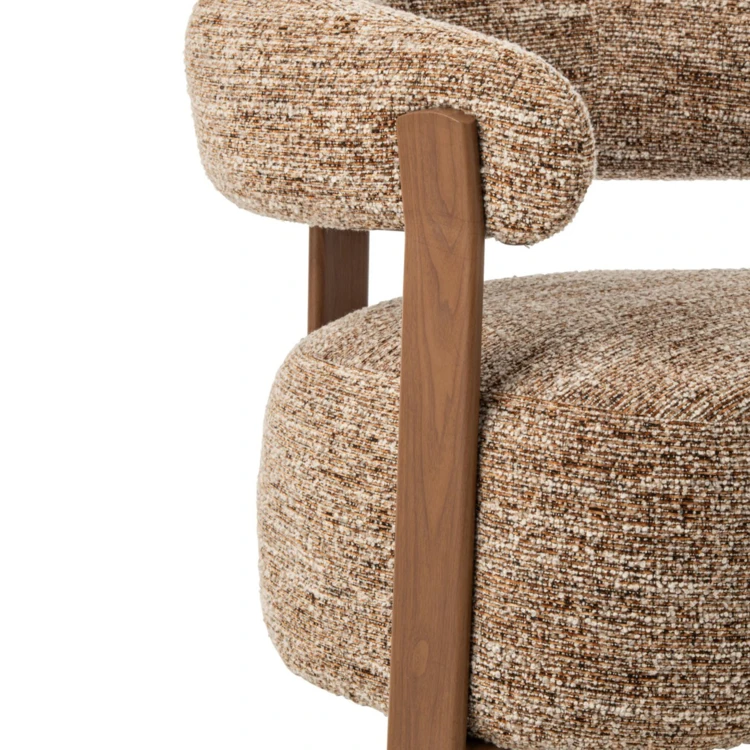 Fauteuil en textile avec rembourrage en mousse