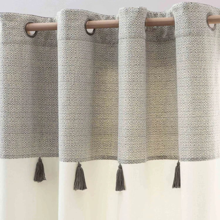 Rideau à œillets polycoton top métallisé texturé avec pompons