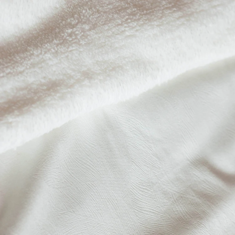 Jeté de lit Réversible Polaire/Motif Jacquard