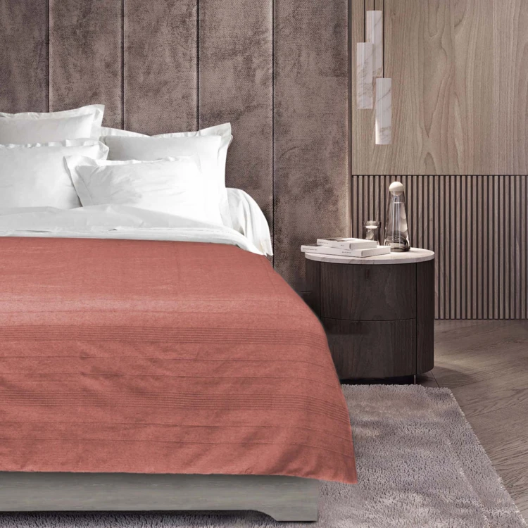 Plaid uni en polycoton pour canapé ou lit