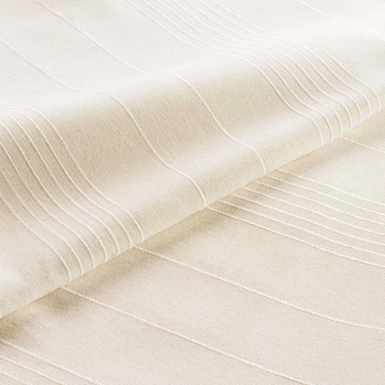 Plaid polycoton léger et polyvalent