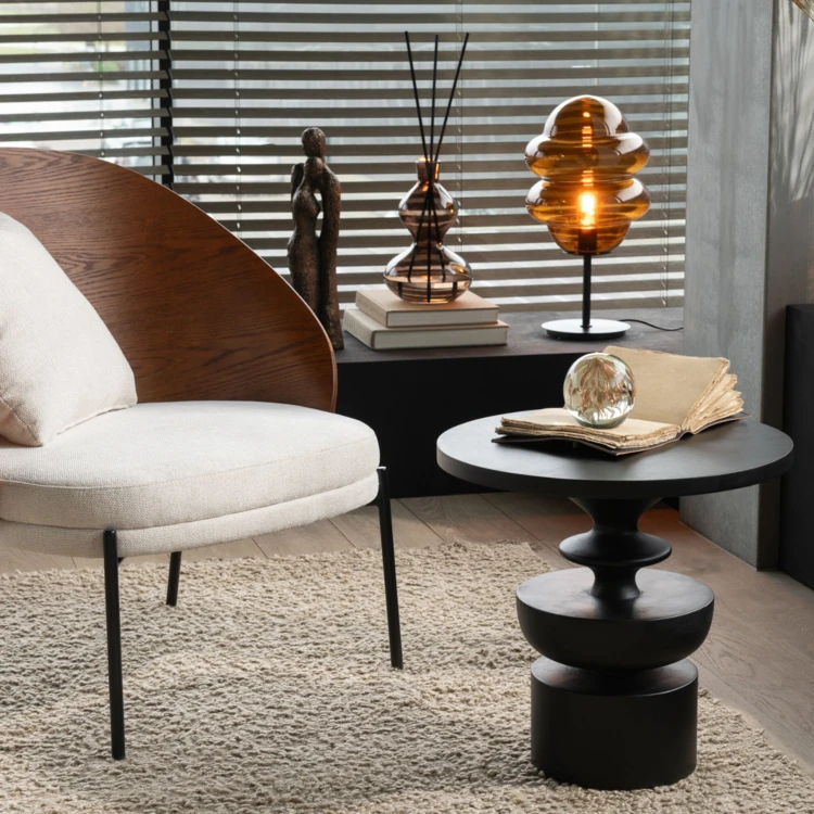 Table d’appoint en bois de manguier