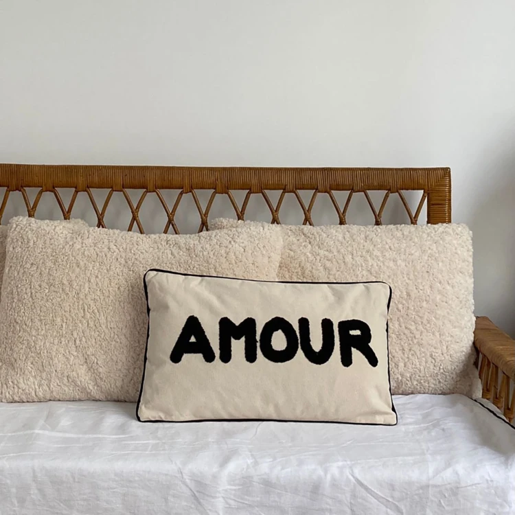 Coussin déhoussable AMOUR