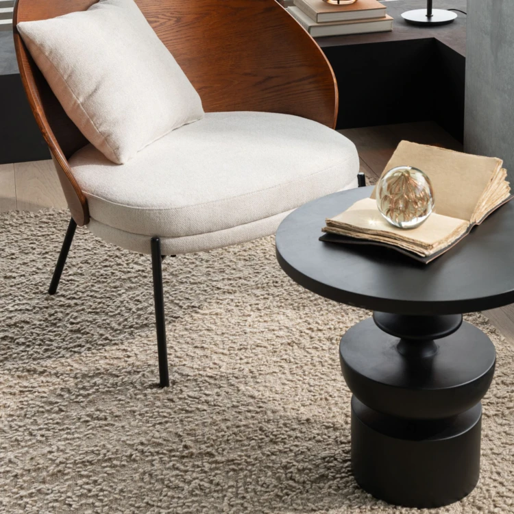 Table d’appoint en bois de manguier