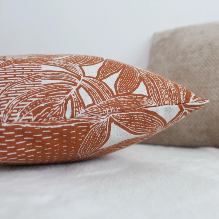 Coussin décoratif déhoussable motif feuillage tropical