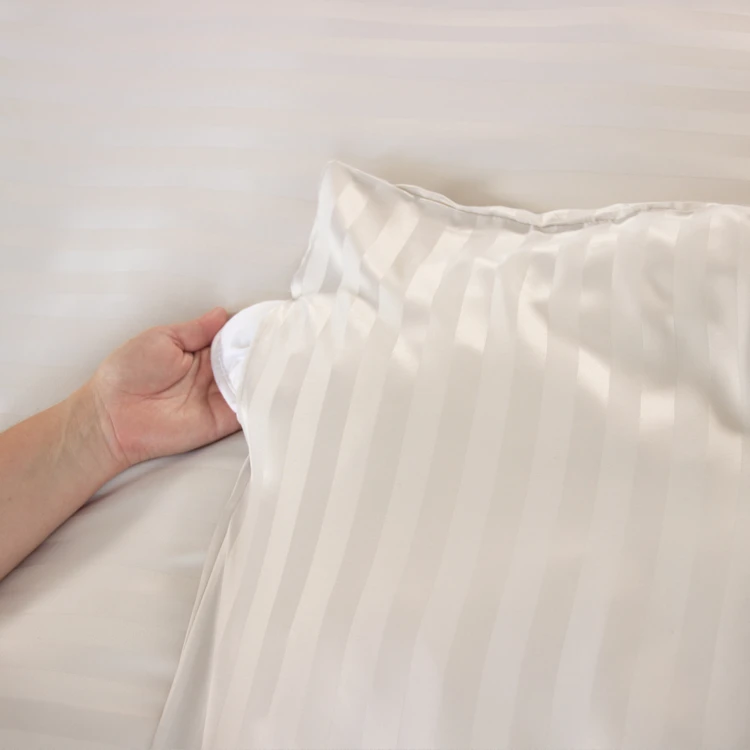 Set di biancheria da letto 3 pezzi in raso a righe sottili, copertina + federe