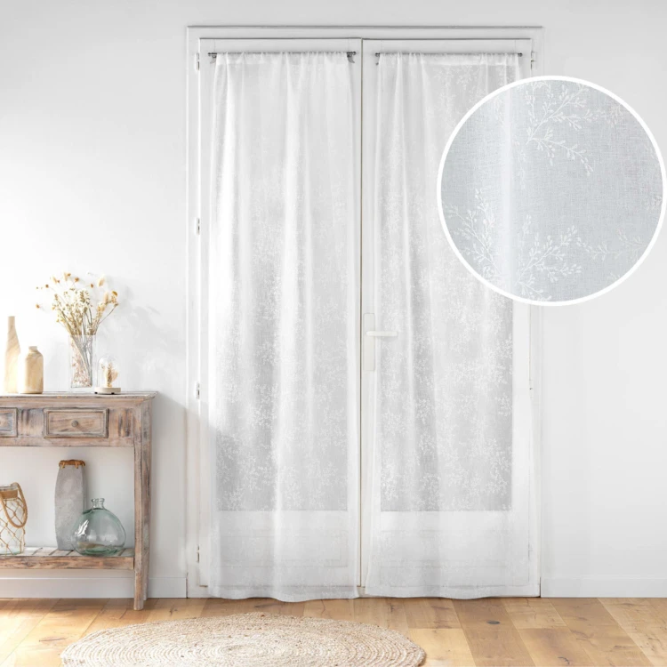 Paire de voilages passe-tringle en voile tissé motif feuillage
