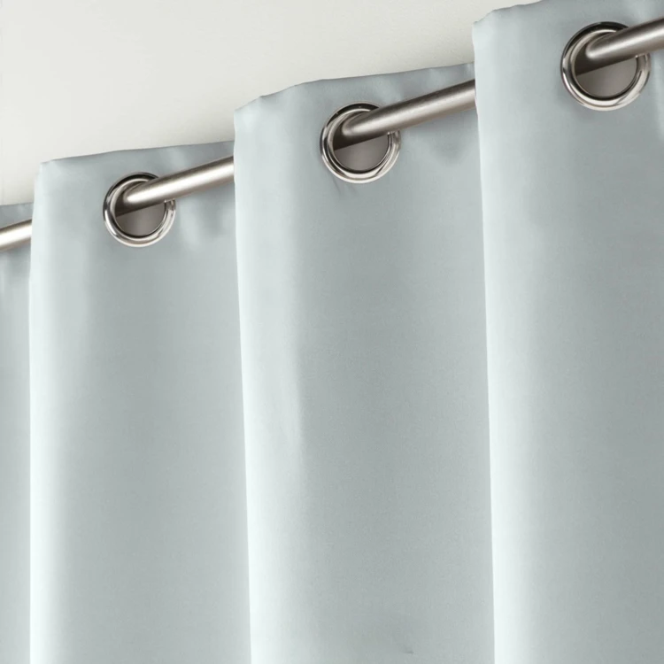 Rideau court occultant 90 % adapté radiateur