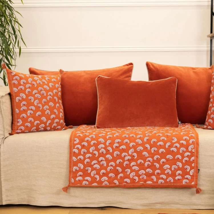 Coussin décoratif imprimé motif floral