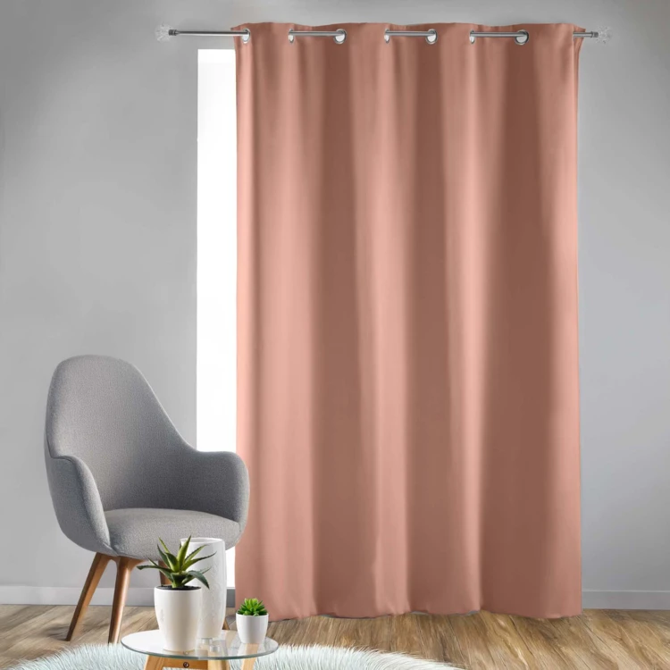 Rideau occultant uni à oeillets