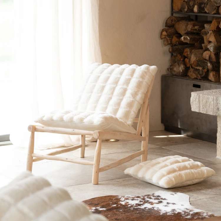 Housse de coussin fausse fourrure effet 3D