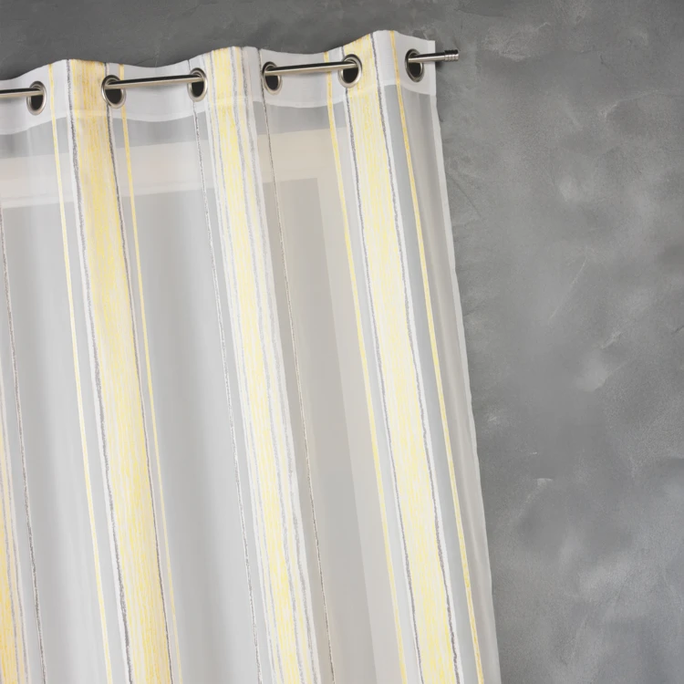 Voilage en jacquard à fines rayures verticales