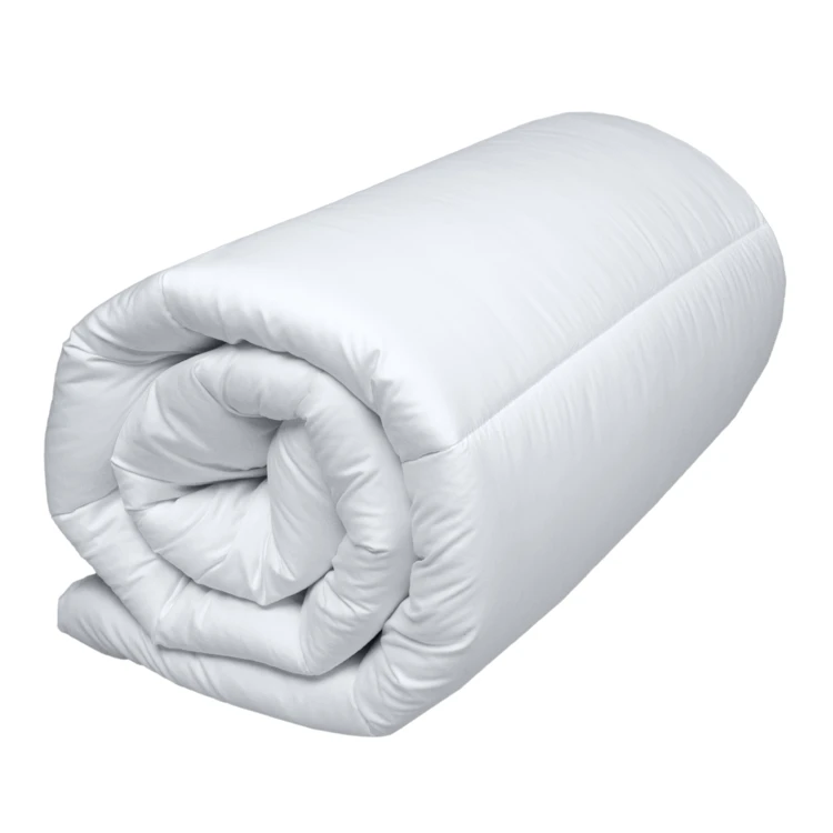 Couette chaude respirante en microfibre avec traitement aloe vera