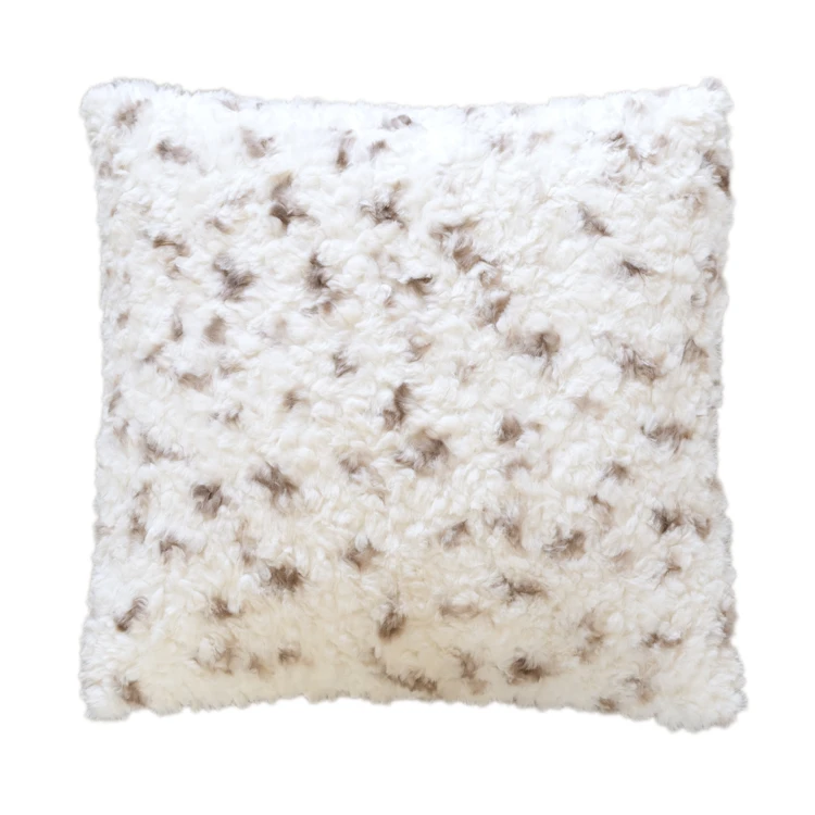 Coussin décoratif moucheté à texture bouclée et dos velours