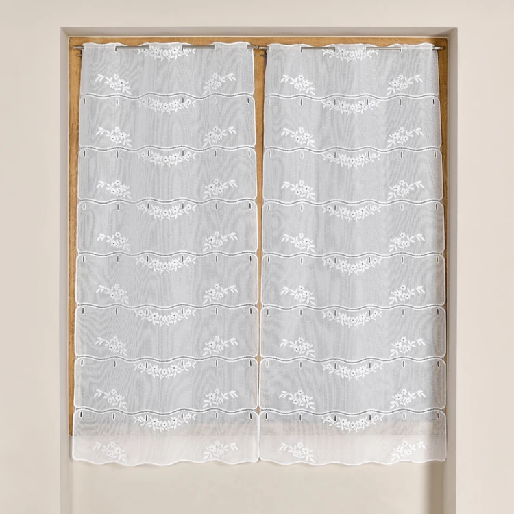 Modularer Strick mit Blumenmuster