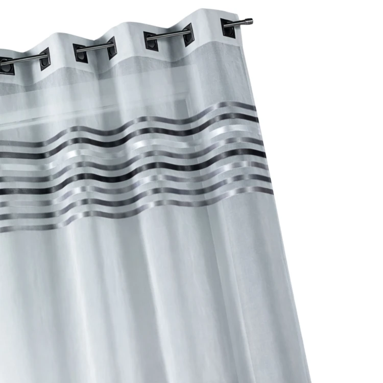 Voilage étamine parement tissé dans le haut