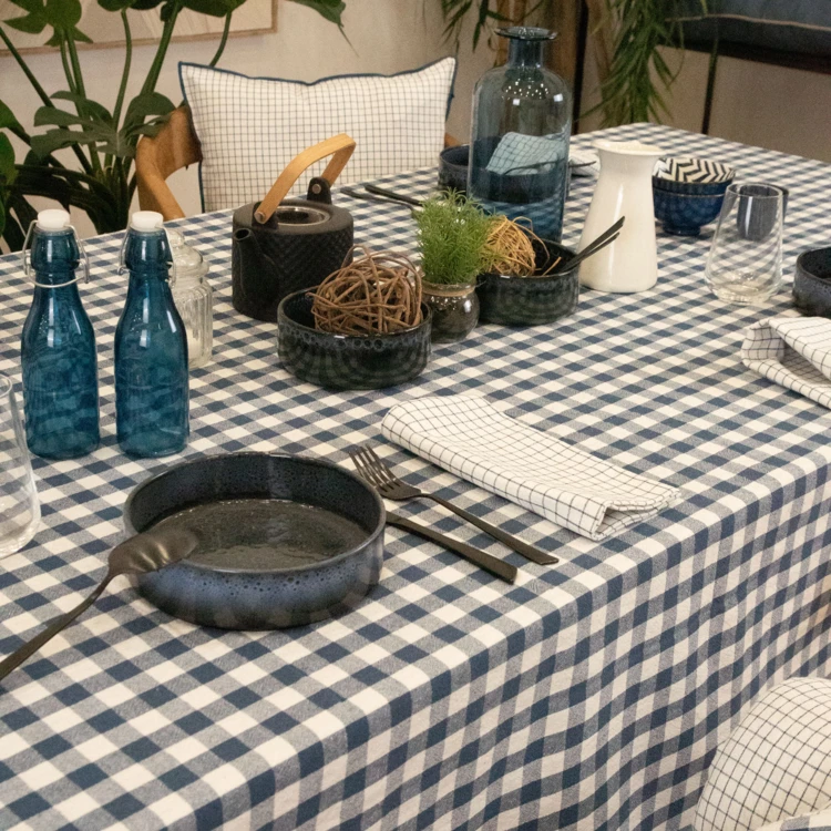 Rechteckige Tischdecke aus Vichy-Karo, 100% Baumwolle