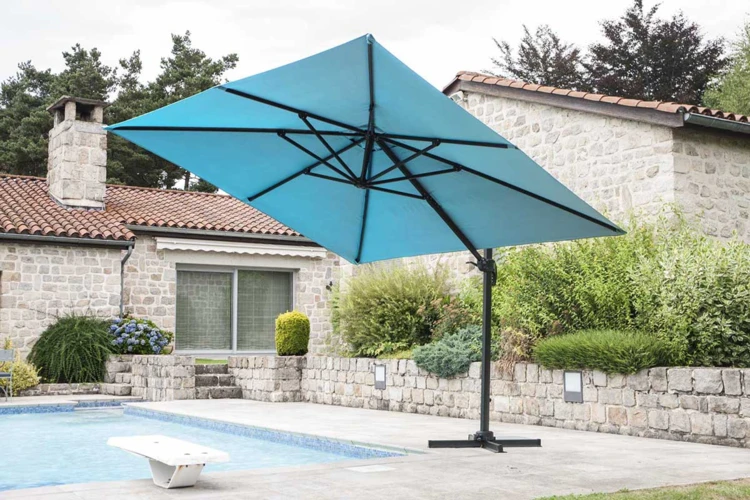 Parasol Déporté 3 x 4 m avec Cheminée