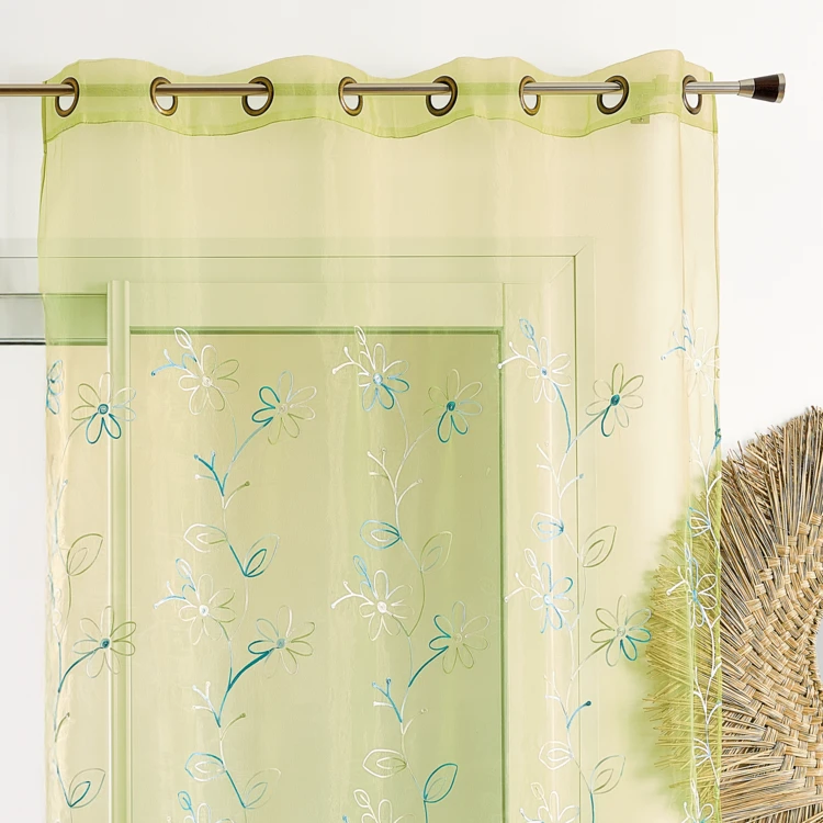 Voilage Organza Brodé fil satiné