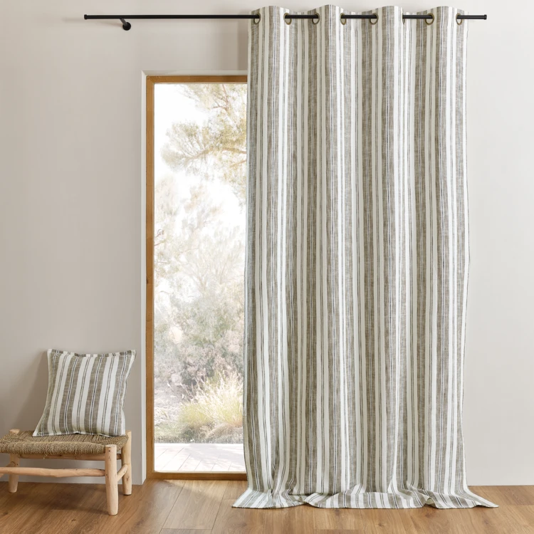 Rideau tamisant en coton flammé à rayures