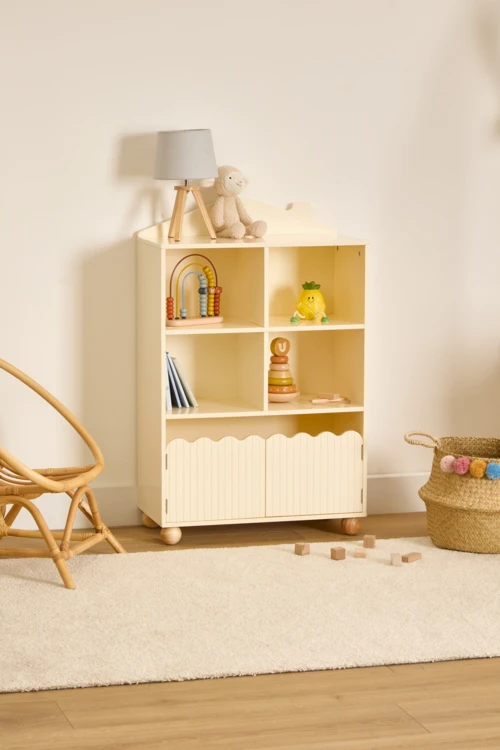 Grande bibliothèque enfant avec portes