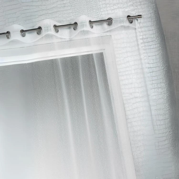 Voilage organza à fines rayures horizontales