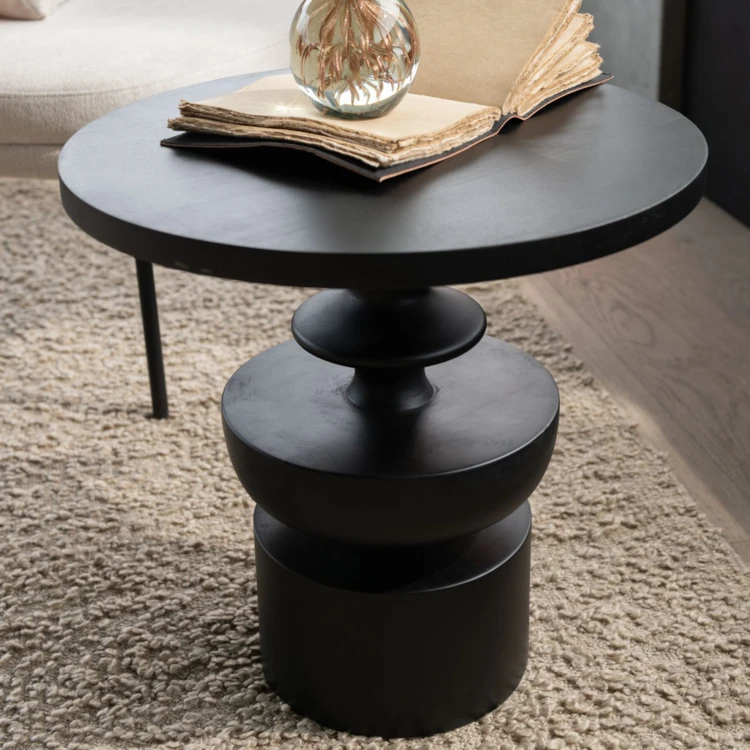 Table d’appoint en bois de manguier