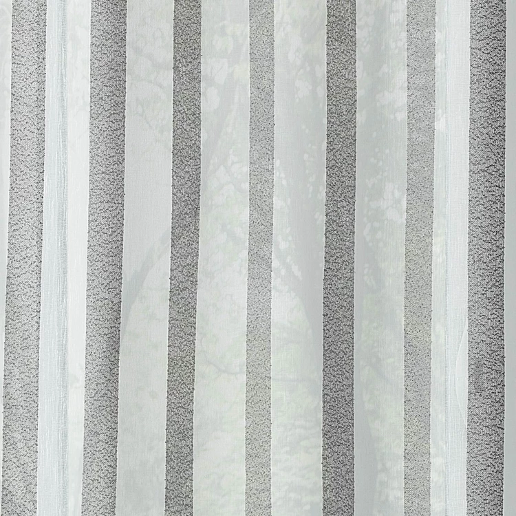 Halbtransparenter Vorhang aus Etamin mit zweifarbigen Streifen