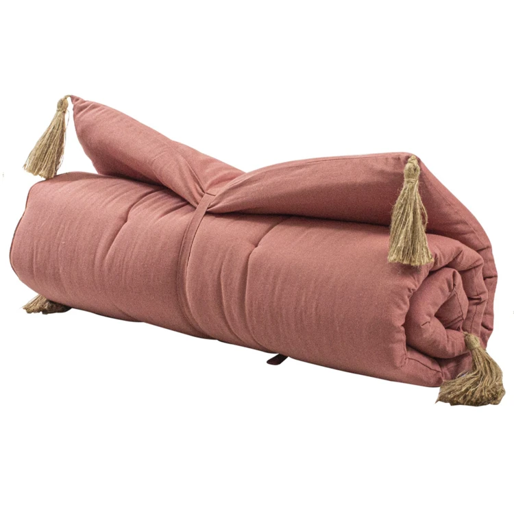 Bunter Futon mit 4 Jutebommeln