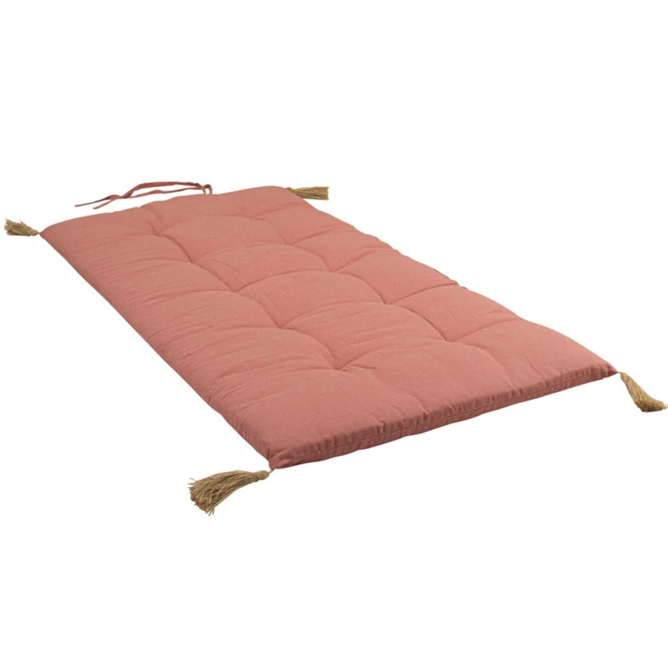 Bunter Futon mit 4 Jutebommeln