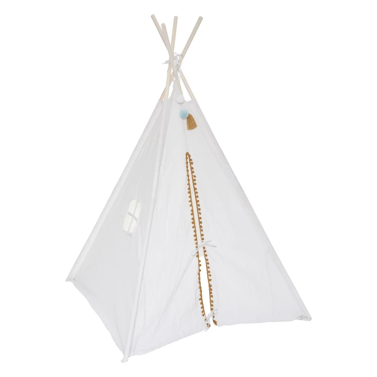 Tipi à pompons ronds