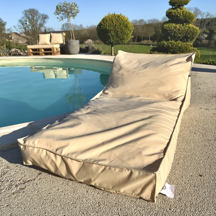 Housse de matelas bain de soleil