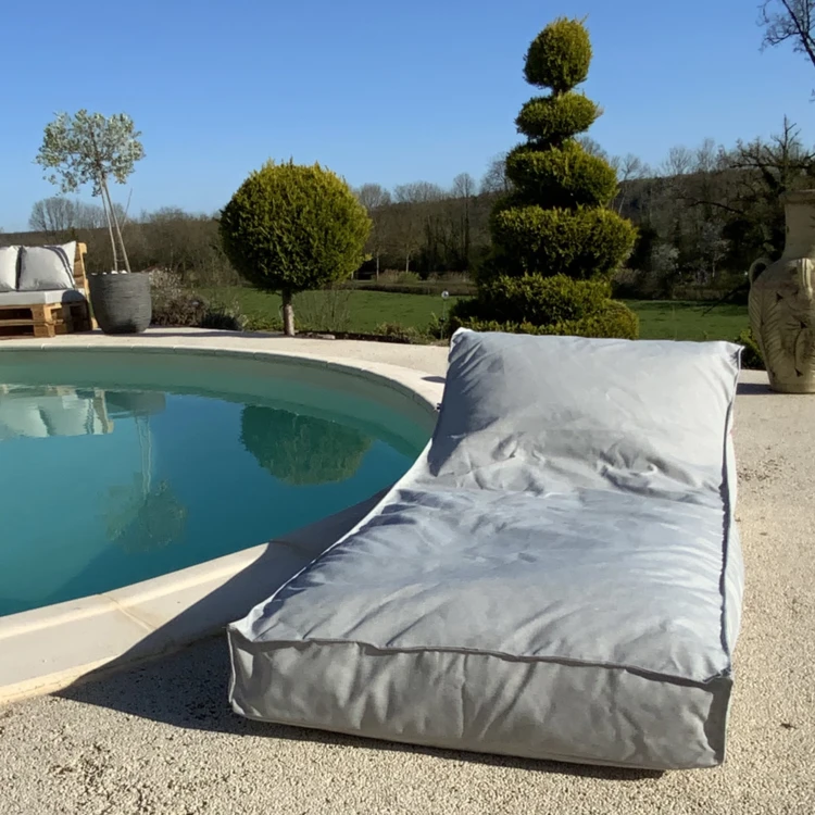 Housse de matelas bain de soleil