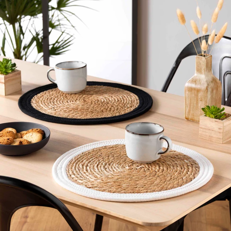 Set de table bicolore en paille de jonc