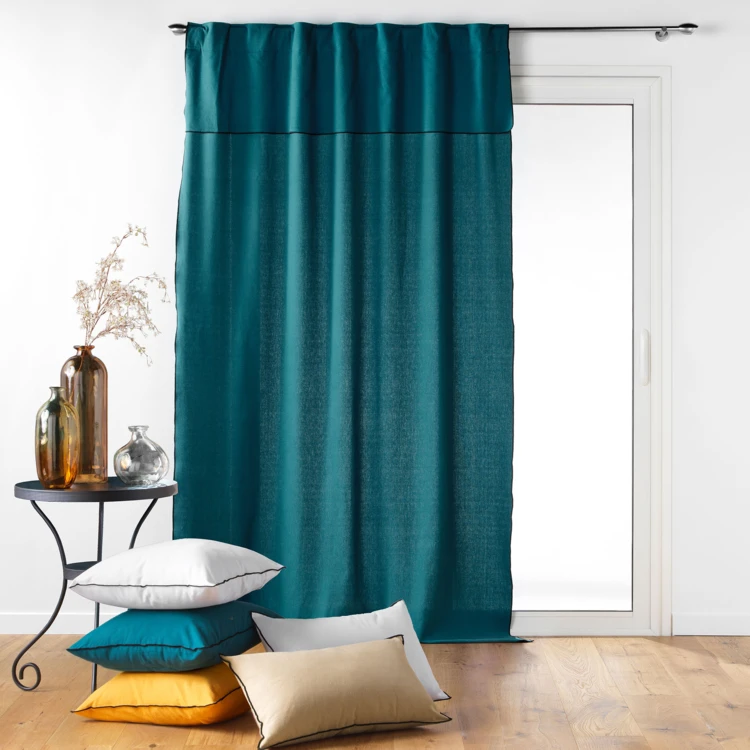 Voile Vorhang aus recycelter Baumwolle mit verdeckten Schlaufen
