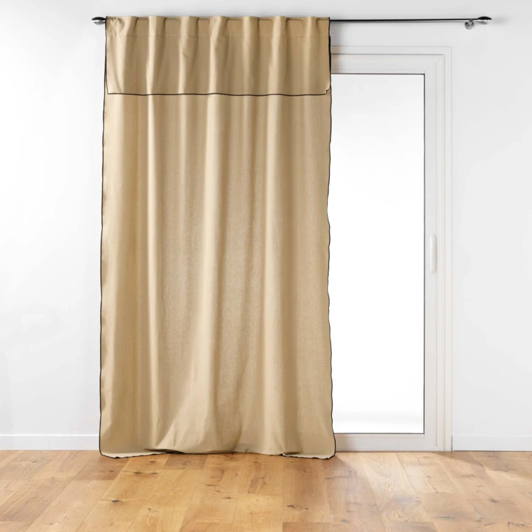 Voile Vorhang aus recycelter Baumwolle mit verdeckten Schlaufen