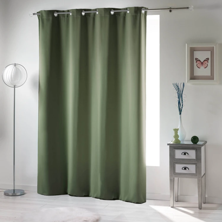 Rideau court occultant 90 % adapté radiateur