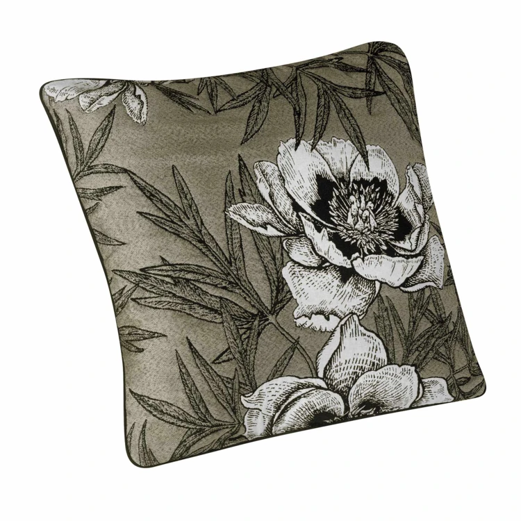 Coussin passepoilé aux impressions florales