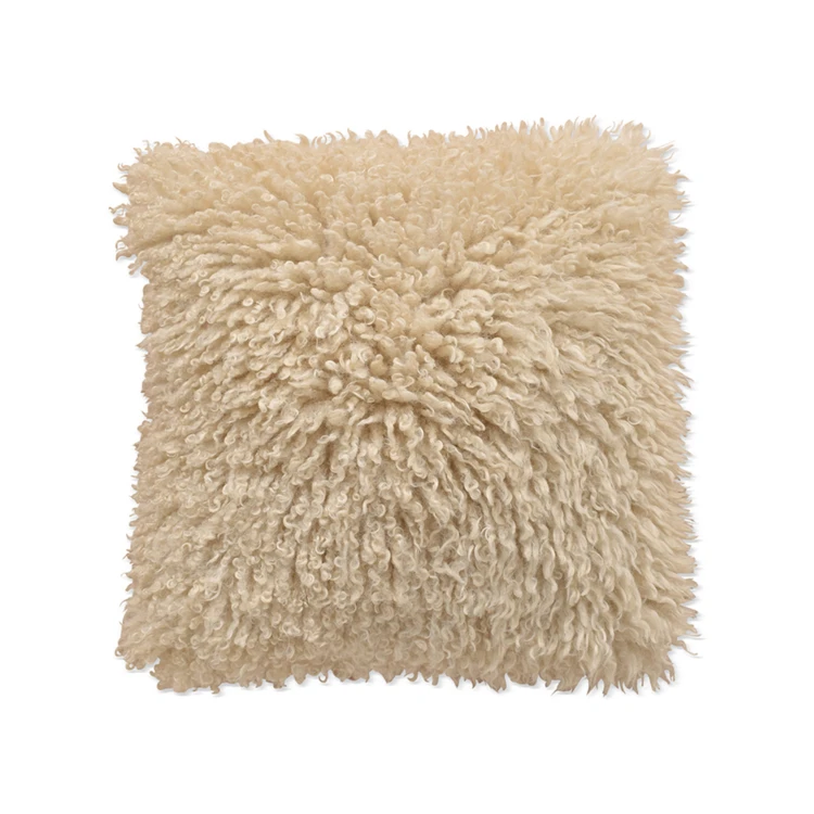 Coussin bouclette mouton ultra doux