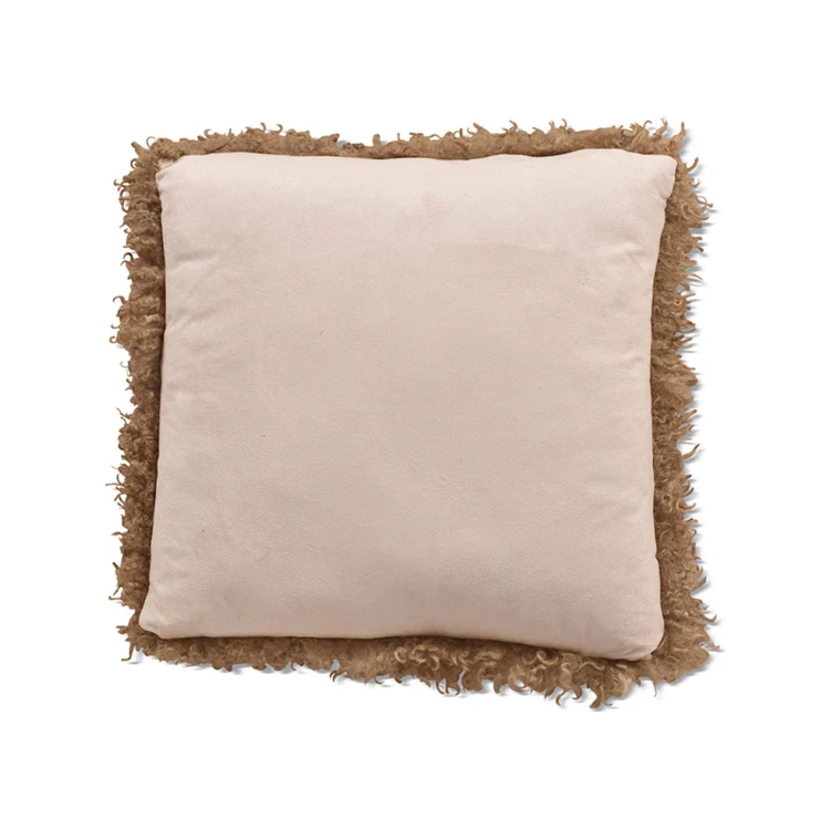 Coussin bouclette mouton ultra doux