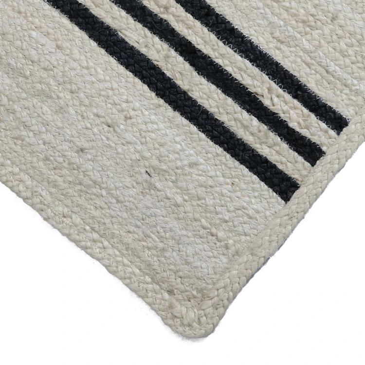 Tapis en jute à rayures noires