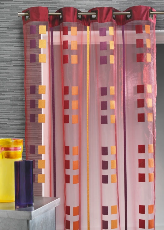 Visillo organza grandes cuadros y paramento tafetán