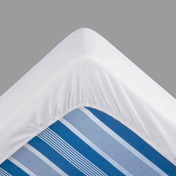 Matratzenschutz in Form eines Spannbettlakens