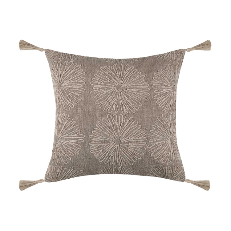 Coussin brodé de fleurs en jute