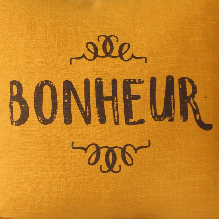 Coussin déhoussable et passepoilé