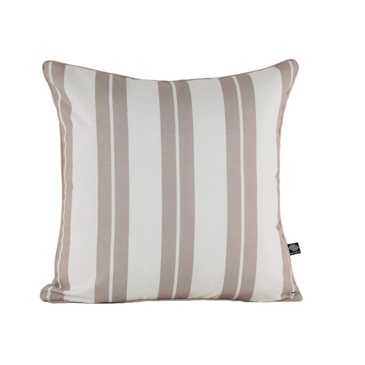 Coussin extérieur à rayures