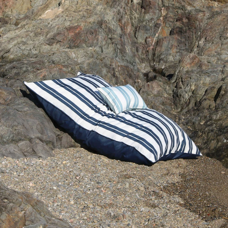 Pouf extérieur XXL à rayures